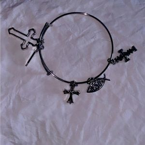 Cross bangle